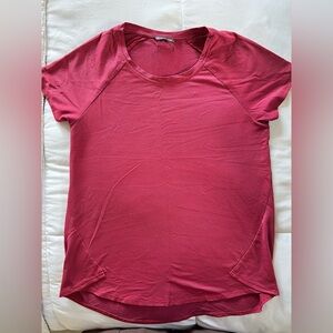 Oiselle Flyout Red Short Sleeve Tee